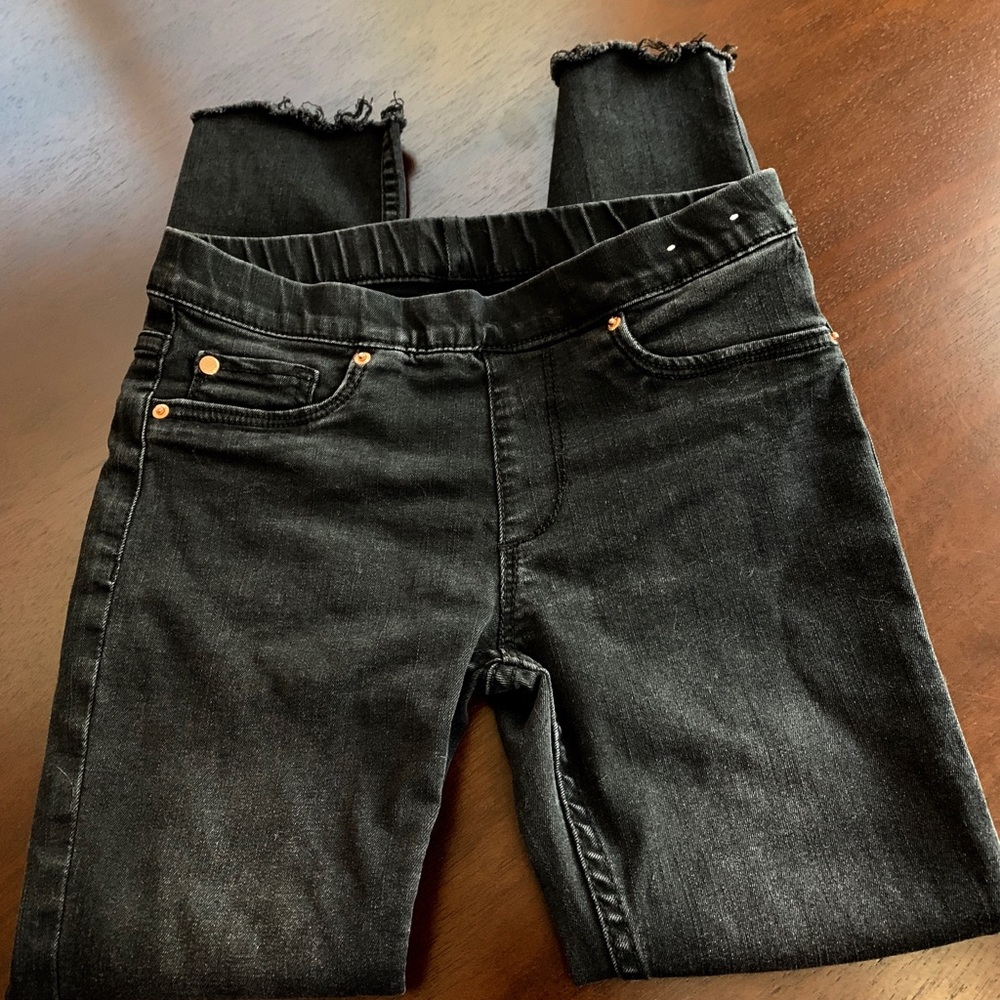 H&M faded black skinny jeans